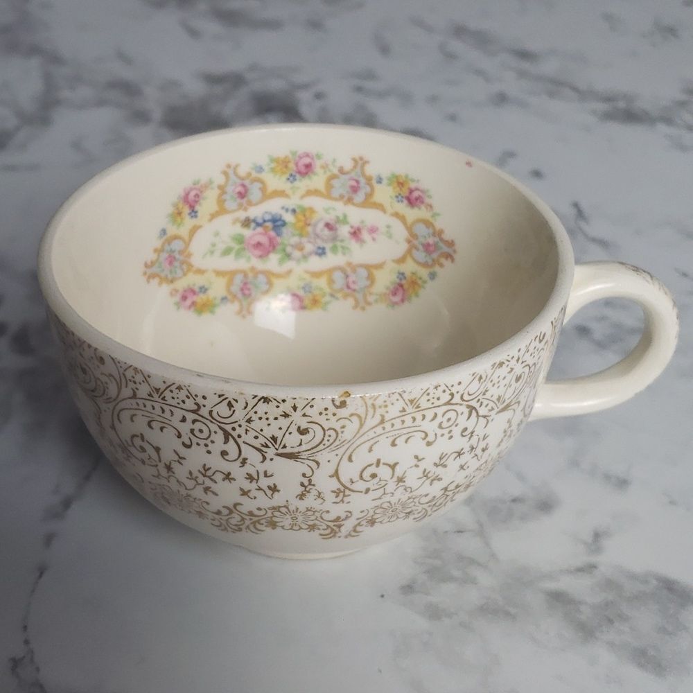 Vintage Sebring Tea Cup‎